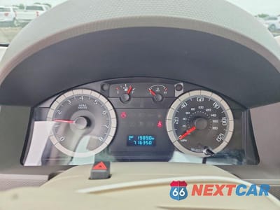 Zdjęcie 9 z 13 samochodu: 2008 FORD ESCAPE XLS VIN:1FMCU92Z78KB14624 - miniatura