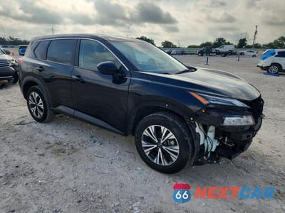 Czwarte zdjęcie samochodu z boku: 2023 NISSAN ROGUE SV VIN:5N1BT3BB8PC890509 - miniatura