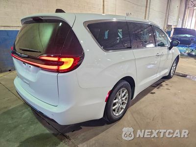 Trzecie zdjęcie samochodu z tyłu: 2026 CHRYSLER PACIFICA SELECT VIN:2C4RC1BG9TR260499 - miniatura
