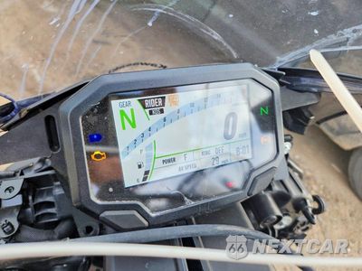 Zdjęcie 7 z 9 samochodu: 2025 KAWASAKI ZX636 K VIN:JKBZXJJ10SA029839 - miniatura