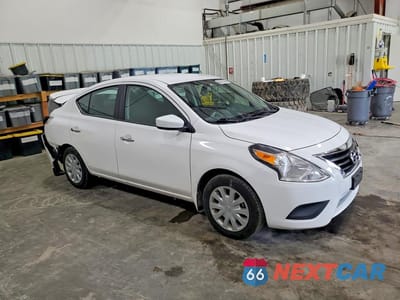 Czwarte zdjęcie samochodu z boku: 2018 NISSAN VERSA SV VIN:3N1CN7AP0JL881311 - miniatura