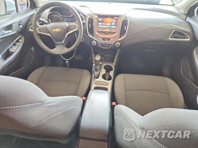 Zdjęcie 8 z 12 samochodu: 2017 CHEVROLET CRUZE LT VIN:1G1BE5SM9H7153222 - miniatura