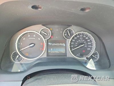 Zdjęcie 9 z 12 samochodu: 2016 TOYOTA TUNDRA CREWMAX SR5 VIN:5TFEY5F11GX199234 - miniatura
