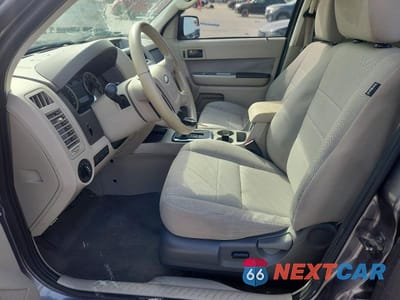 Zdjęcie 7 z 13 samochodu: 2010 FORD ESCAPE XLT VIN:1FMCU0DG2AKC42685 - miniatura
