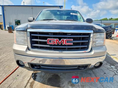 Piąte zdjęcie samochodu w środku: 2008 GMC SIERRA K1500 VIN:2GTEK13M181148873 - miniatura
