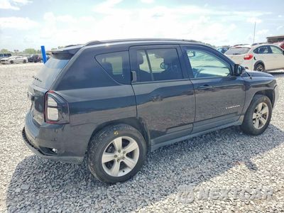 Piąte zdjęcie samochodu w środku: 2016 JEEP COMPASS LATITUDE VIN:1C4NJDEB1GD691109 - miniatura