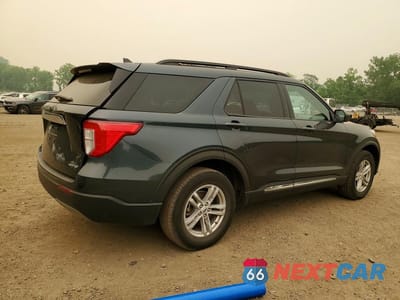 Trzecie zdjęcie samochodu z tyłu: 2022 FORD EXPLORER XLT VIN:1FMSK8DH5NGC37000 - miniatura
