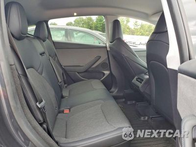 Zdjęcie 10 z 12 samochodu: 2026 TESLA MODEL Y VIN:7SAYGDED2TA592248 - miniatura