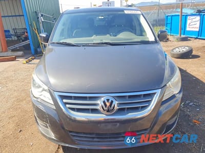 Piąte zdjęcie samochodu w środku: 2012 VOLKSWAGEN ROUTAN SE VIN:2C4RVABG2CR276327 - miniatura