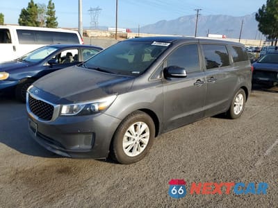 2018 KIA SEDONA LX KNDMB5C15J6408375 - główne zdjęcie licytacji z USA - miniatura