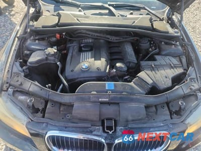 Zdjęcie 11 z 12 samochodu: 2010 BMW 328 I VIN:WBAPH7G52ANM53376 - miniatura