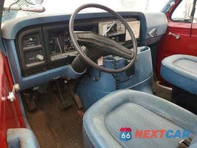 Zdjęcie 8 z 12 samochodu: 1982 FORD ECONOLINE E350 CUTAWAY VAN VIN:1FDHE30E6CHA20773 - miniatura