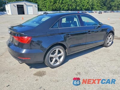 Trzecie zdjęcie samochodu z tyłu: 2015 AUDI A3 PREMIUM VIN:WAUBFGFF8F1078568 - miniatura
