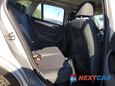 Zdjęcie 11 z 13 samochodu: 2014 BMW X1 XDRIVE28I VIN:WBAVL1C54EVY23810 - miniatura