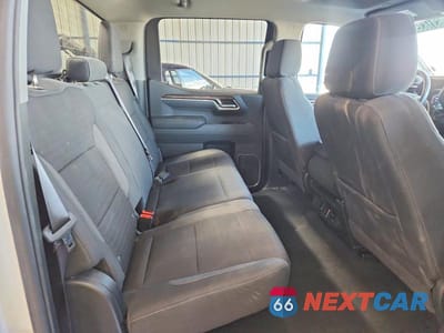 Zdjęcie 10 z 12 samochodu: 2026 CHEVROLET SILVERADO K1500 RST VIN:1GCUKEED0TZ124015 - miniatura