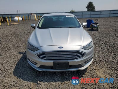 Piąte zdjęcie samochodu w środku: 2018 FORD FUSION SE VIN:3FA6P0HD7JR214102 - miniatura