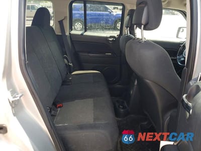Zdjęcie 11 z 13 samochodu: 2011 JEEP PATRIOT SPORT VIN:1J4NF1GBXBD183138 - miniatura