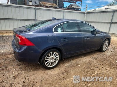 Trzecie zdjęcie samochodu z tyłu: 2014 VOLVO S60 T6 VIN:YV1902FH1E2293526 - miniatura
