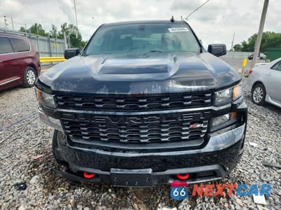 Piąte zdjęcie samochodu w środku: 2019 CHEVROLET SILVERADO K1500 TRAIL BOSS CUSTOM VIN:3GCPYCEF7KG140700 - miniatura