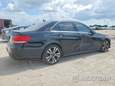 Trzecie zdjęcie samochodu z tyłu: 2015 MERCEDES-BENZ E 350 4MATIC VIN:WDDHF8JB2FB148198 - miniatura