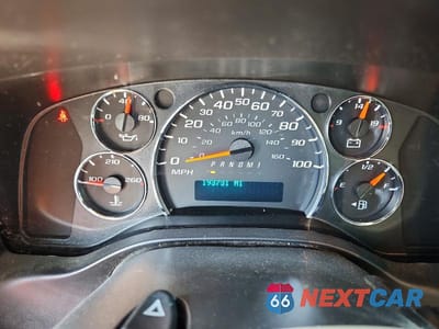 Zdjęcie 9 z 13 samochodu: 2017 GMC SAVANA G2500 VIN:1GTW7AFF8H1915630 - miniatura