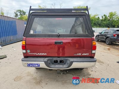 Zdjęcie 6 z 12 samochodu: 2004 TOYOTA TUNDRA SR5 VIN:5TBKT441X4S445884 - miniatura