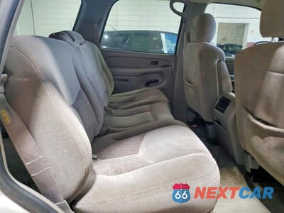 Zdjęcie 11 z 13 samochodu: 2004 CHEVROLET TAHOE K1500 VIN:1GNEK13Z04R102620 - miniatura