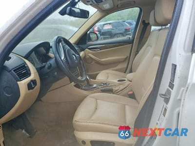 Zdjęcie 7 z 13 samochodu: 2013 BMW X1 XDRIVE28I VIN:WBAVL1C5XDVR82006 - miniatura