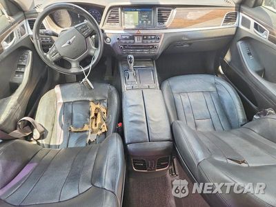 Zdjęcie 8 z 12 samochodu: 2017 GENESIS G80 3.8 VIN:KMHGN4JE8HU177588 - miniatura