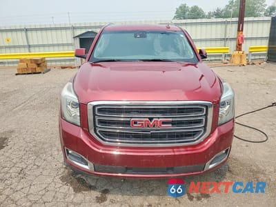 Piąte zdjęcie samochodu w środku: 2017 GMC YUKON SLE VIN:1GKS1AEC7HR129797 - miniatura