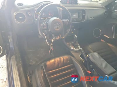 Zdjęcie 8 z 12 samochodu: 2013 VOLKSWAGEN BEETLE TURBO VIN:3VWVT7AT2DM685827 - miniatura