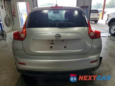 Zdjęcie 6 z 13 samochodu: 2011 NISSAN JUKE S VIN:JN8AF5MV9BT020209 - miniatura