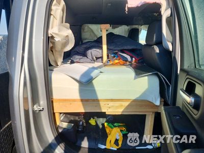 Zdjęcie 10 z 12 samochodu: 2026 CHEVROLET SILVERADO K3500 VIN:1GB4KSEY0TF207340 - miniatura
