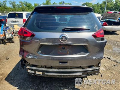 Zdjęcie 6 z 13 samochodu: 2018 NISSAN ROGUE SV VIN:KNMAT2MVXJP511706 - miniatura