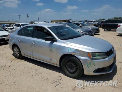 Czwarte zdjęcie samochodu z boku: 2014 VOLKSWAGEN JETTA BASE VIN:3VW2K7AJ2EM304421 - miniatura