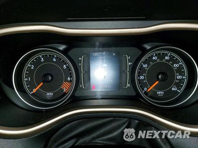 Zdjęcie 9 z 13 samochodu: 2015 JEEP CHEROKEE LATITUDE VIN:1C4PJMCB9FW775015 - miniatura