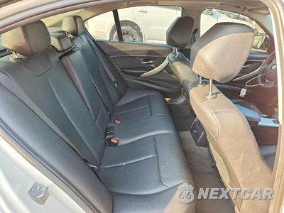 Zdjęcie 10 z 12 samochodu: 2018 BMW 320 XI VIN:WBA8A3C54JA505301 - miniatura