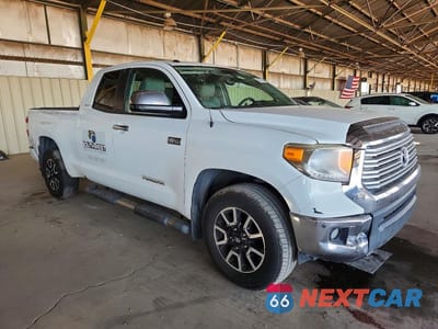 Czwarte zdjęcie samochodu z boku: 2016 TOYOTA TUNDRA VIN:5TFSY5F15GX210111 - miniatura