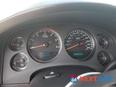 Zdjęcie 9 z 13 samochodu: 2008 CHEVROLET SUBURBAN K1500 LS VIN:3GNFK16328G136074 - miniatura