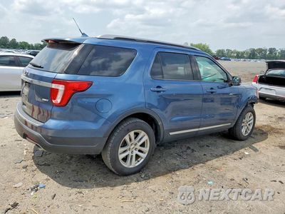 Trzecie zdjęcie samochodu z tyłu: 2018 FORD EXPLORER XLT VIN:1FM5K8DH2JGA53852 - miniatura