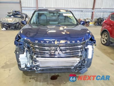 Piąte zdjęcie samochodu w środku: 2024 MITSUBISHI OUTLANDER SE VIN:JA4J3VA87RZ010332 - miniatura