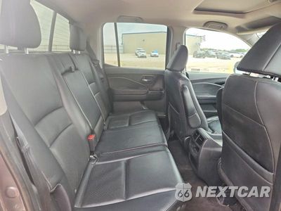 Zdjęcie 10 z 12 samochodu: 2020 HONDA RIDGELINE RTL VIN:5FPYK3F78LB002899 - miniatura