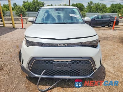 Piąte zdjęcie samochodu w środku: 2025 KIA SOUL LX VIN:KNDJ23AU1S7922434 - miniatura