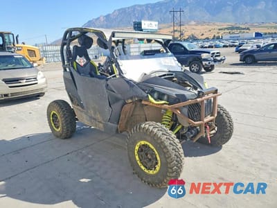 2015 CAN-AM MAVERICK UTILITY VEHICLE 3JBPDAR29FJ001140 - główne zdjęcie licytacji z USA - miniatura