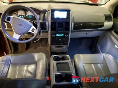 Zdjęcie 8 z 13 samochodu: 2010 DODGE GRAND CARAVAN SXT VIN:2D4RN5DX3AR128059 - miniatura