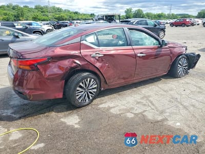 Trzecie zdjęcie samochodu z tyłu: 2025 NISSAN ALTIMA SV VIN:1N4BL4DV4SN403343 - miniatura