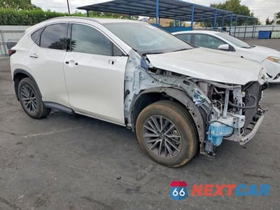Czwarte zdjęcie samochodu z boku: 2024 LEXUS NX 350H PREMIUM VIN:JTJGKCEZ5R5011896 - miniatura