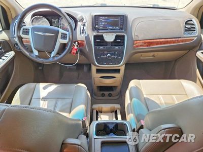 Zdjęcie 8 z 13 samochodu: 2016 CHRYSLER TOWN & COUNTRY TOURING VIN:2C4RC1BG7GR230794 - miniatura