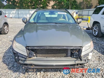 Piąte zdjęcie samochodu w środku: 2011 VOLVO XC70 3.2 VIN:YV4940BZ7B1102221 - miniatura