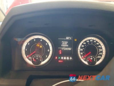 Zdjęcie 9 z 12 samochodu: 2015 RAM 2500 ST VIN:3C6TR5CT1FG685742 - miniatura